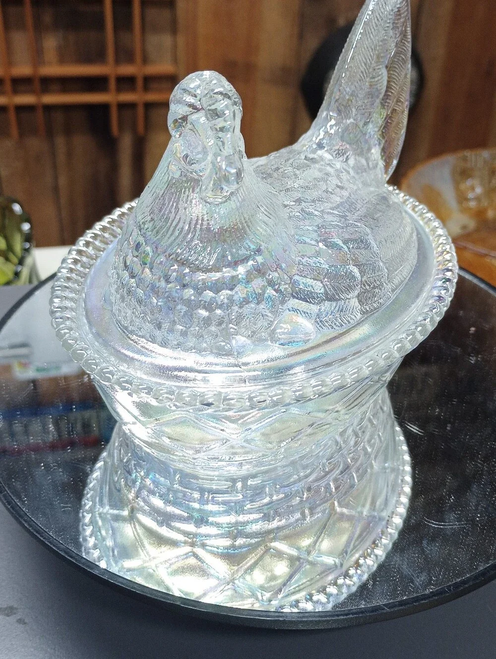 Rosso - Westmoreland  - Mosser, Clear Crystal Carnival Hen On Nest W/ Woven Base